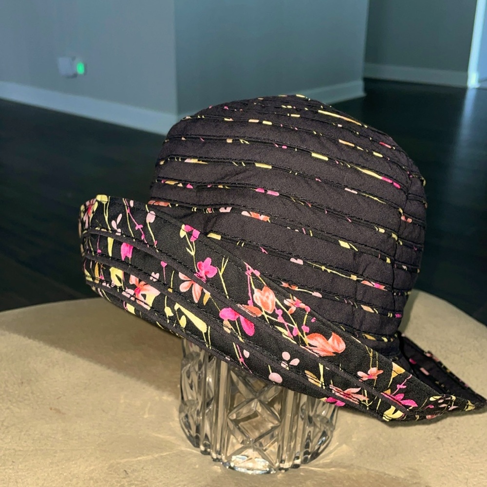 Parkhurst Reversible Bali Bucket Black/Floral